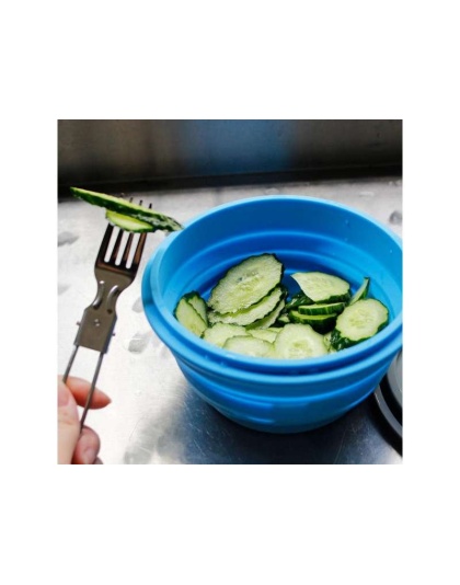 Mr. Peanut's Collapsible Silicone Camping Bowl with Lid & Foldable Fork - 30oz